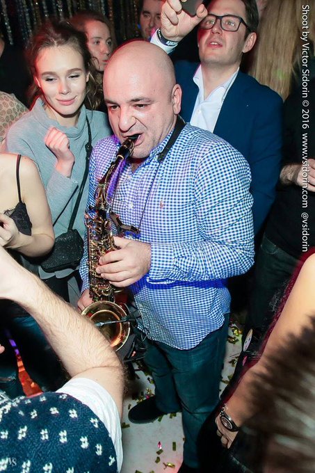 Все что нужно знать о контингенте Симачева в трех фотографиях. https://t.co/uOvct9Ps4Q<a href="/tag/strikenation"class="tags"><span>#strikenation</span></a>