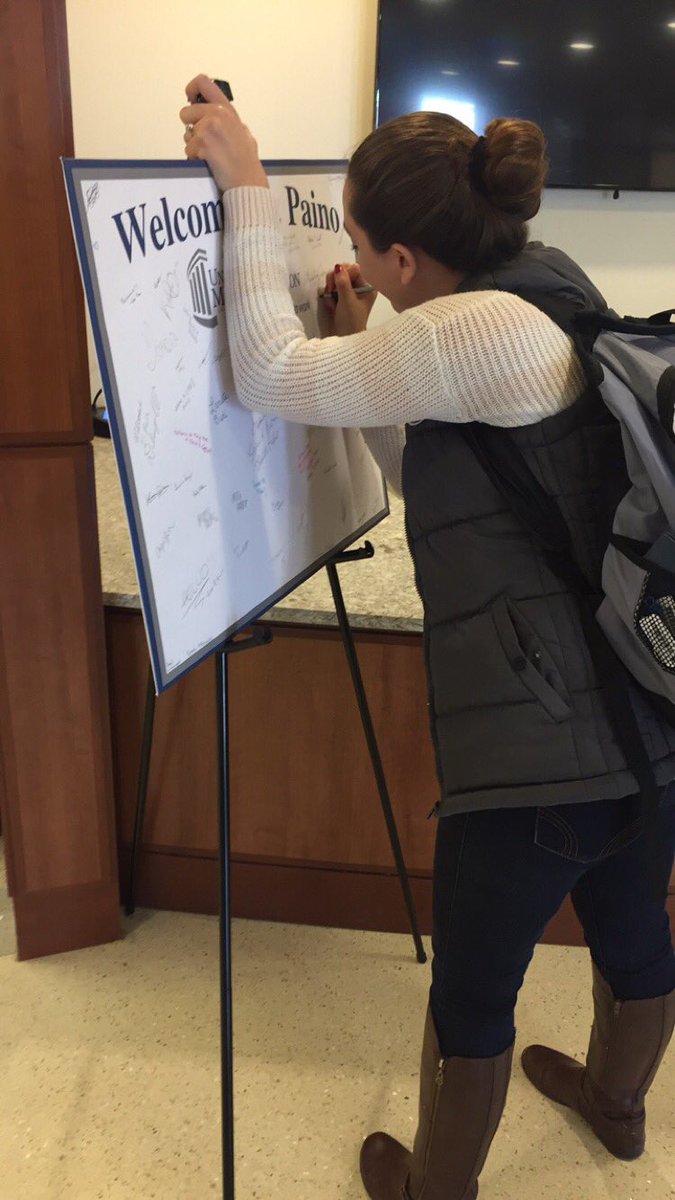 UMWTalons's tweet photo. Don't forget to stop by the 2nd floor of the U.C. to sign President Paino's welcome sign! https://t.co/EURiqd4pFt