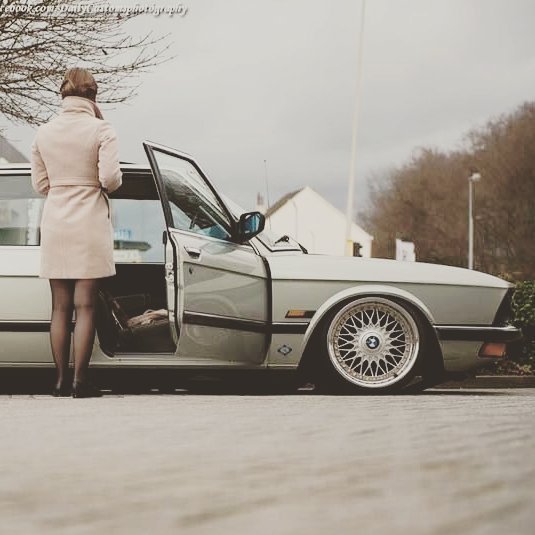 clique_28's tweet photo. Только она верит в его "акулу". #bmw #bmw_is_king #shark #bmwe28 #e28 #m5 #sharkedition #s.e. #bimmer #bbs #акула #��� https://t.co/ooLmWxlSLi