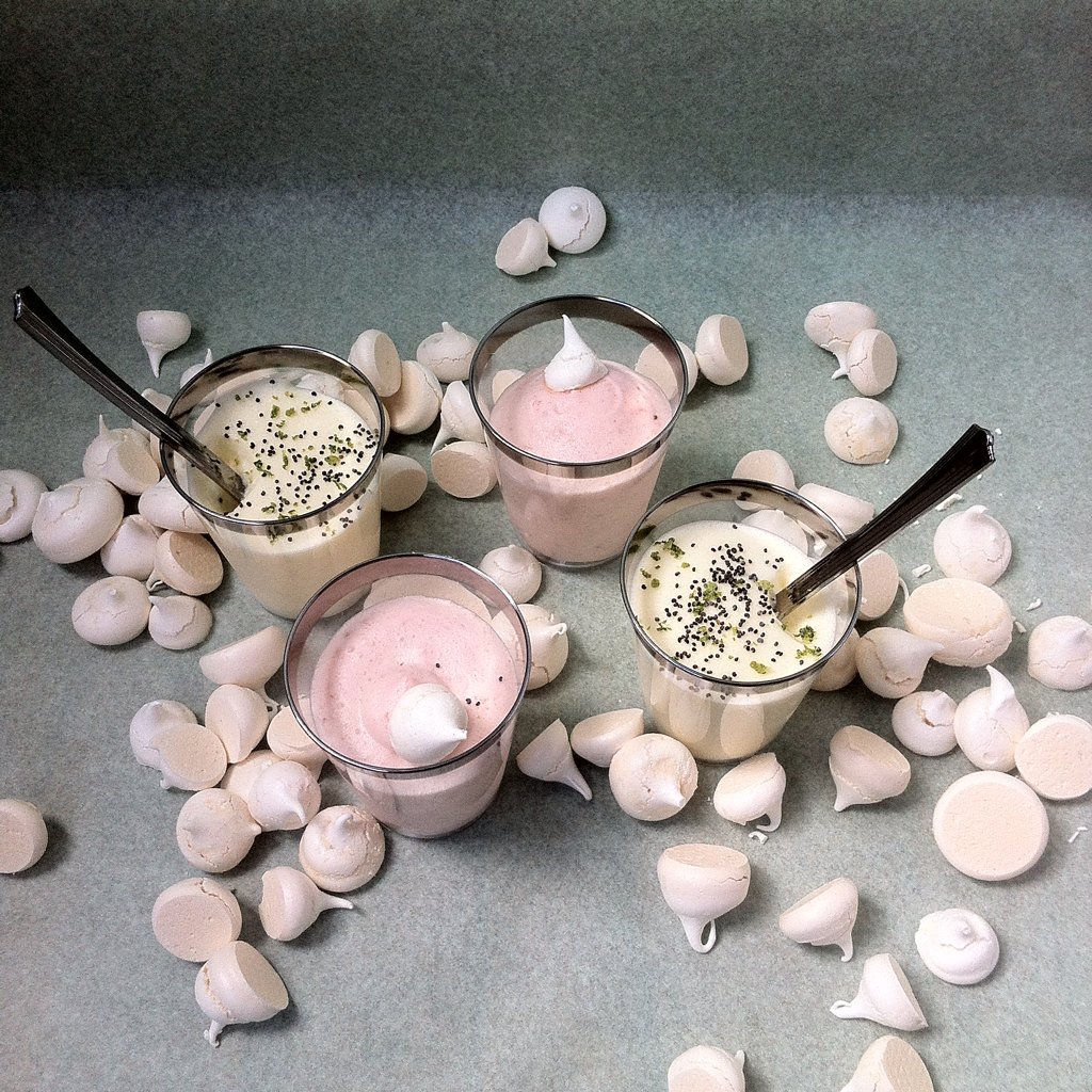 PatagoniaBakery's tweet photo. #mousse de 🍋#mousse de 🍓 https://t.co/sSj2GWpDmK