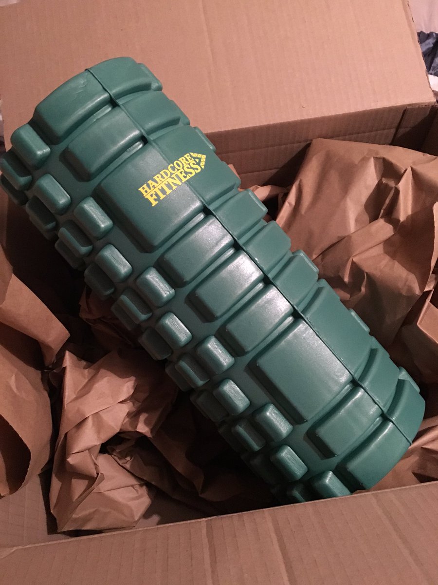 HeathKanga's tweet photo. The device of torture has arrived😬Thought I had more time to prepare😁 I do like its name though😆 #foamrollerfear https://t.co/DvXB4S3iSx