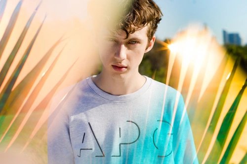 favtroyepics's tweet photo. || @troyesivan || https://t.co/CNfzBY0PmW
