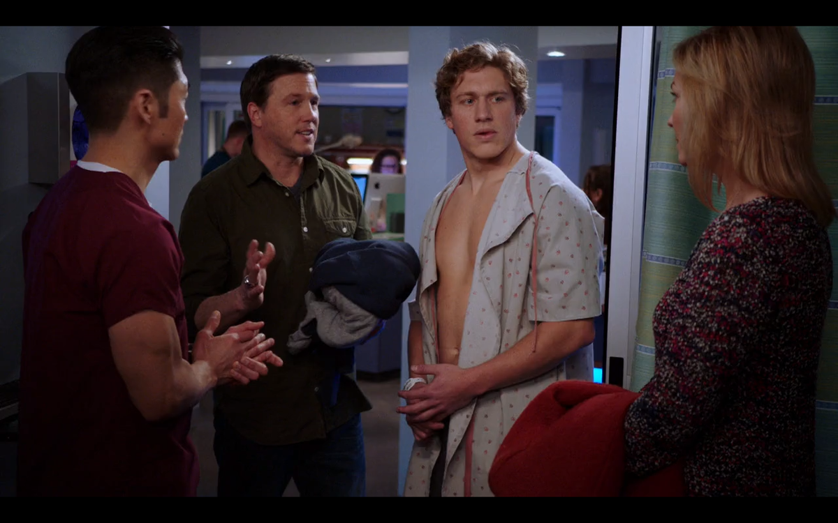 Damyonmon's tweet image. I'll be back on my skates in NO TIME!  Fun playing with u guys! @NBCChicagoMed @ChicagoMedFans @brian_tee @DrSReese