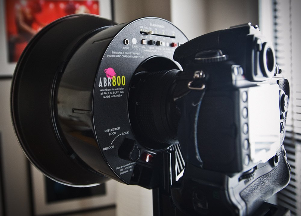 timothy_hiatt's tweet image. My new toy arrived today! Can't wait to put this bad boy through its paces. #alienbees #ringflash #photography