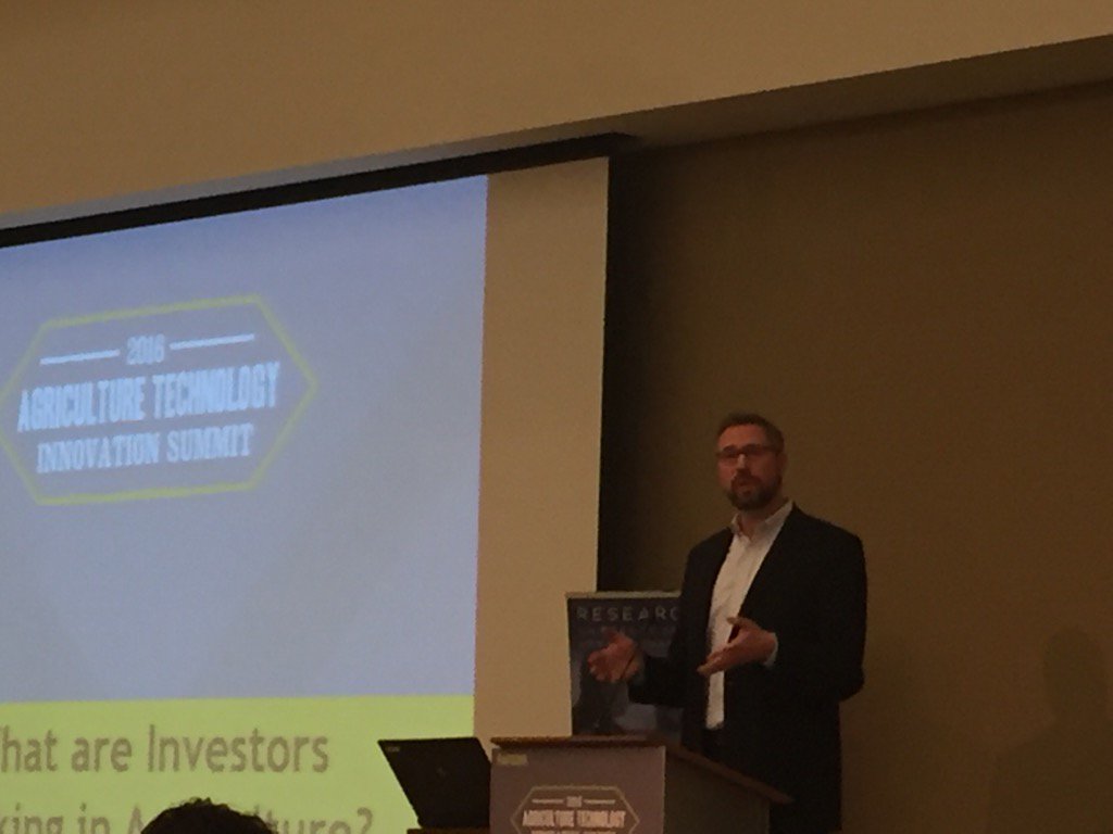 ILinnovations's tweet photo. @ILTreasurer Mike Frerichs speaking at #agtech16 about Ag investment in IL. https://t.co/DSVZGZLPgJ