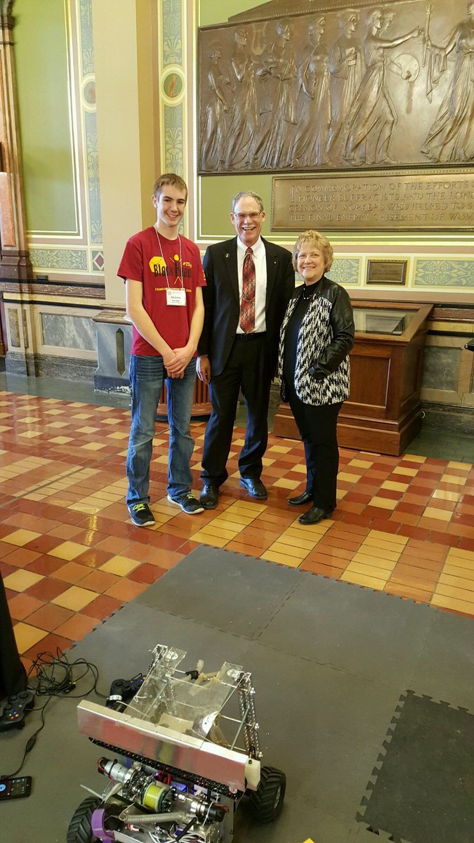 Thanks <a href="/ftc_iowa/">FTC Iowa</a> for the opportunity to go to the capitol and support STEM. Met some new friends today from Pella