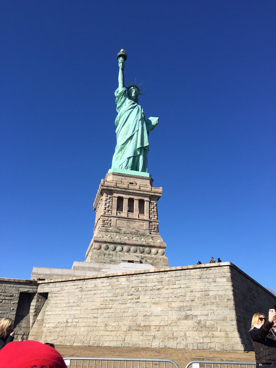 kevinleedodson's tweet photo. #NewYork #dctrip16 https://t.co/5Dt6KkVx8h