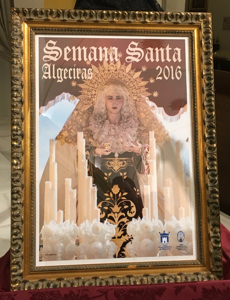 MedinaceliAlgec's tweet photo. La Junta de Gobierno de nuestra Cofradia ha asistido esta noche a la presentación del cartel de la Semana Santa 2016 https://t.co/fDxwFqYgKZ