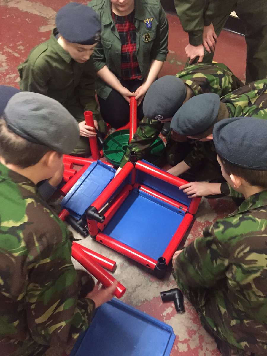 TrentWgSO's tweet photo. @1260Aircadets #boxedin #leadership #cdttraining #teamwork @trentwingatc @OCtrent1 #whatwedo https://t.co/GD81H3kna8