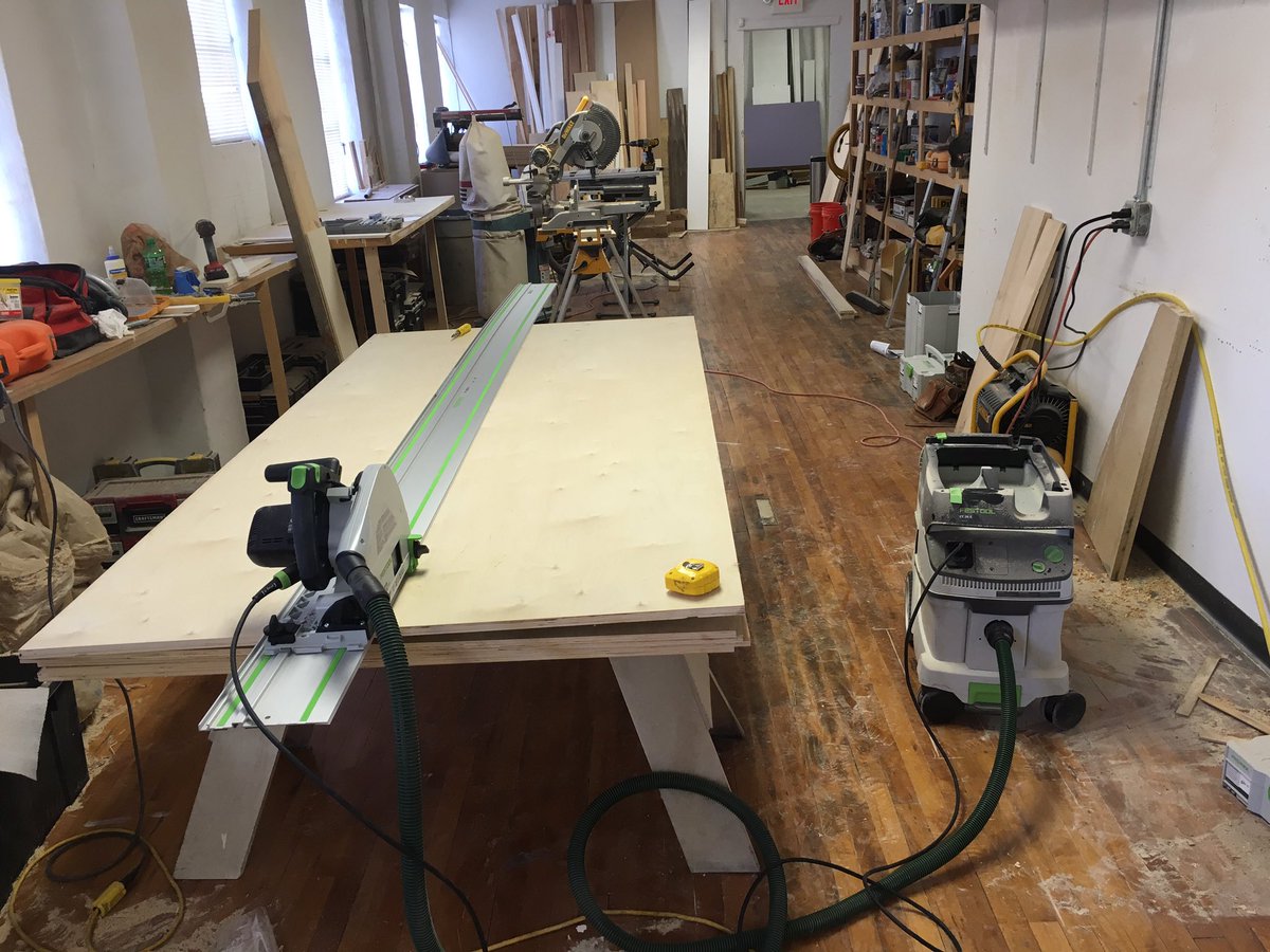 ingrainworks's tweet photo. Playing with some new tools!#festool #ingrainconstruction #carpentry #cabinet #design https://t.co/nVhIgN1RY0 https://t.co/vNFrphalBV
