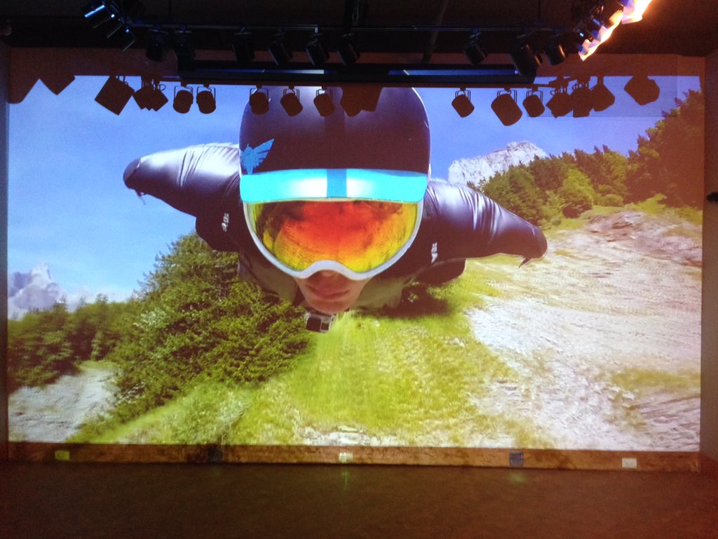 bmikesell23's tweet photo. Seeing your work displayed on a huge wall for thousands to see is very humbling and flattering. #ufloat #gopro https://t.co/4aDt2wK5sN