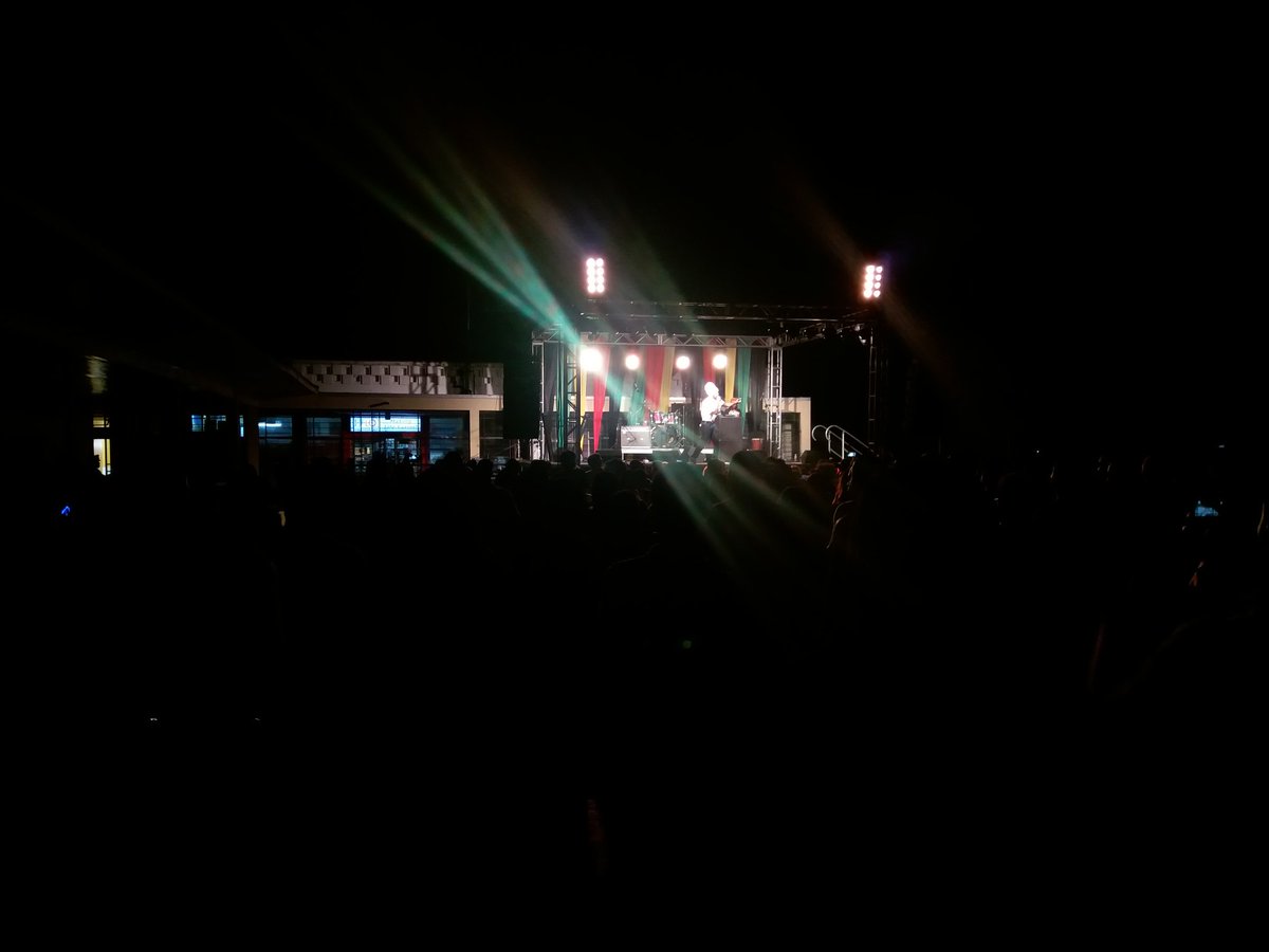 UWIMonaGuild's tweet photo. Sizzla Kolonji on stage!
#ReggaeInte
#NeverMissInte https://t.co/vBm1lZVorS