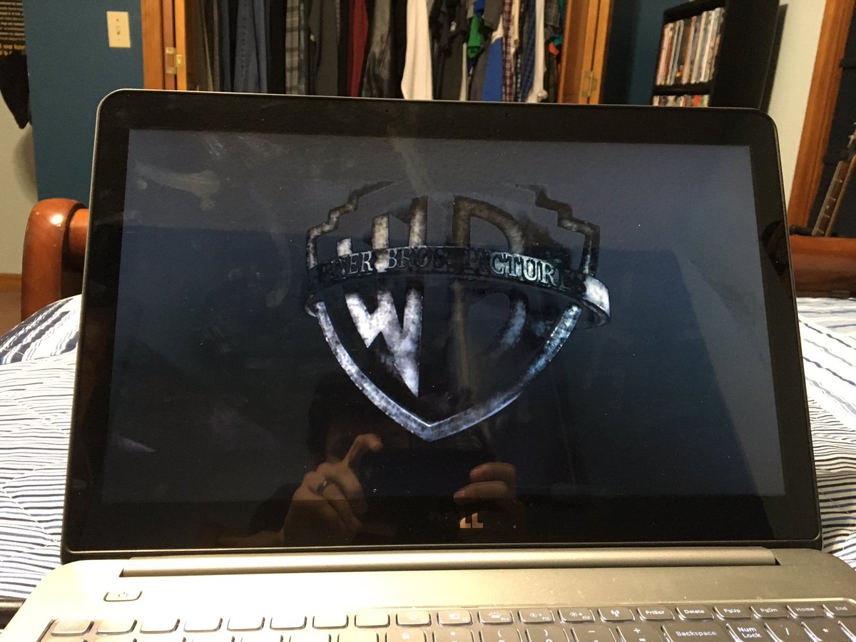 RickyMiniMovie's tweet image. Watching #manofsteel because every time I watch it I'm like "maybe it'll be good this time" that has yet to happen