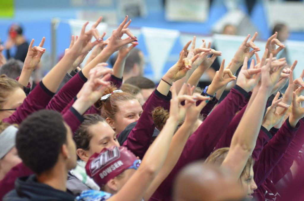 swimswamnews's tweet photo. Southern Illinois Holds Three Point Lead on Day Two of MVC https://t.co/1vvf938xTs https://t.co/MOUUBvpNjp