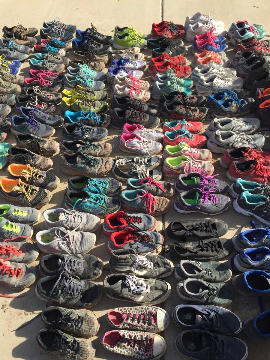 BosqueSchNews's tweet photo. When 70 6th graders are prepping to go out into the bosque for scientific research... #bosquescience #bemp https://t.co/lRvwECNXzP
