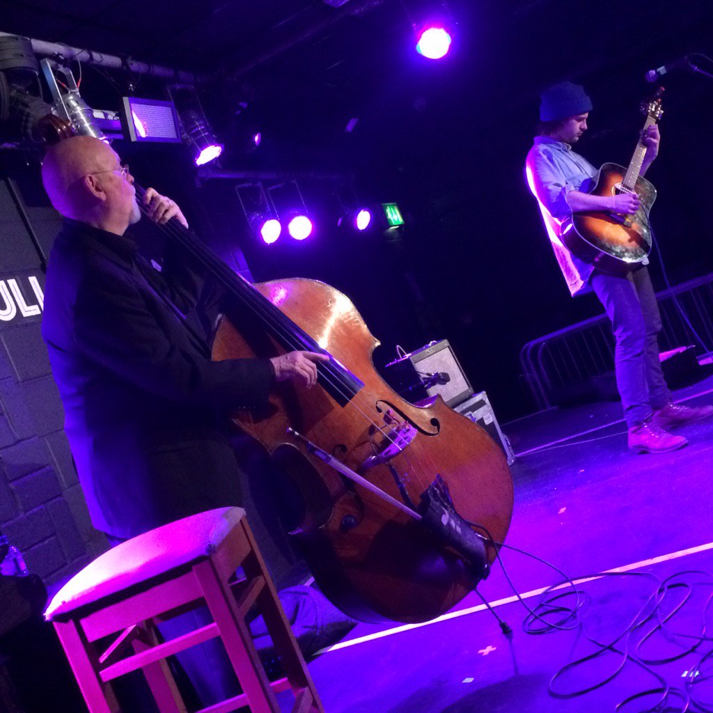 rodcraigartist's tweet image. The amazing Danny Thompson with Ryley Walker in Oxford this evening. Great show! #ryleywalker #dannythompson