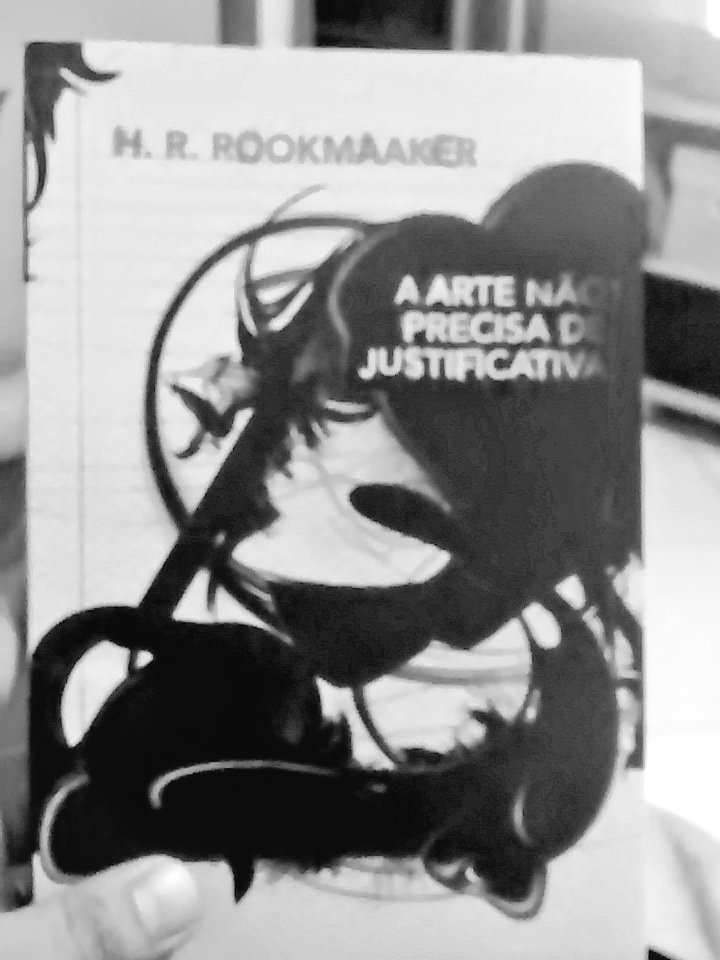 quenanileal's tweet photo. ▶ comecei ler hoje esse #livro do #Rookmaaker báh... demais! 📚 https://t.co/qMHW3cslks