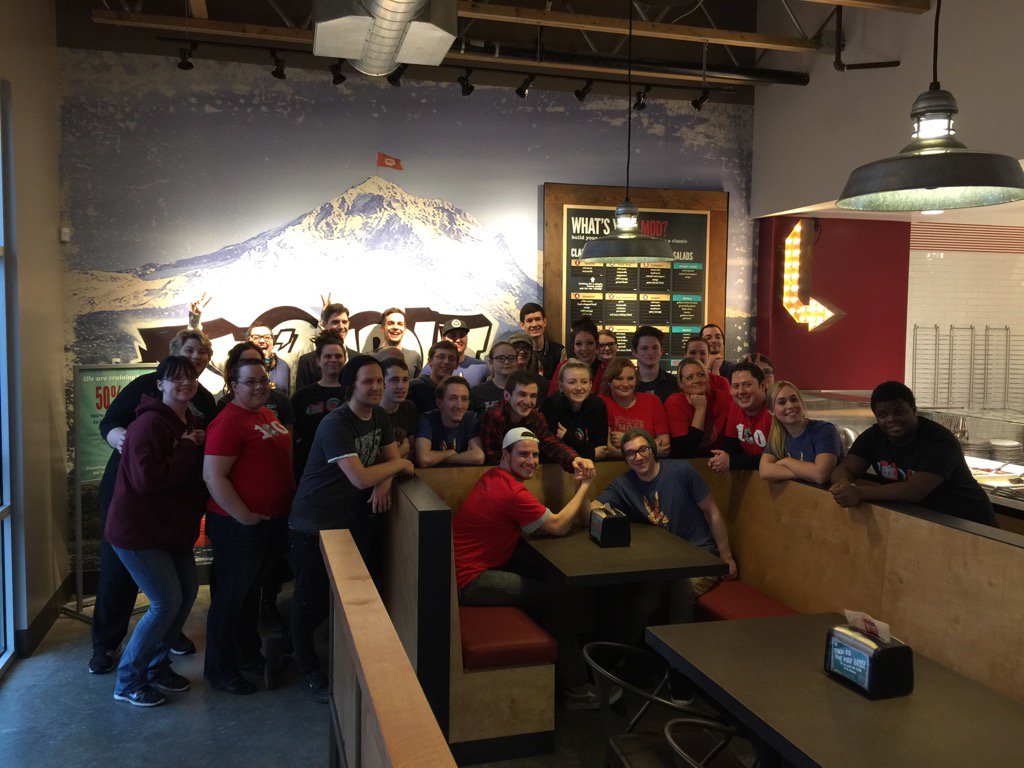MikeHilgers1's tweet photo. #modpizza Happy Valley OR ready to open and spread the MODness in their brand new location! https://t.co/fKJ1CdRZBe