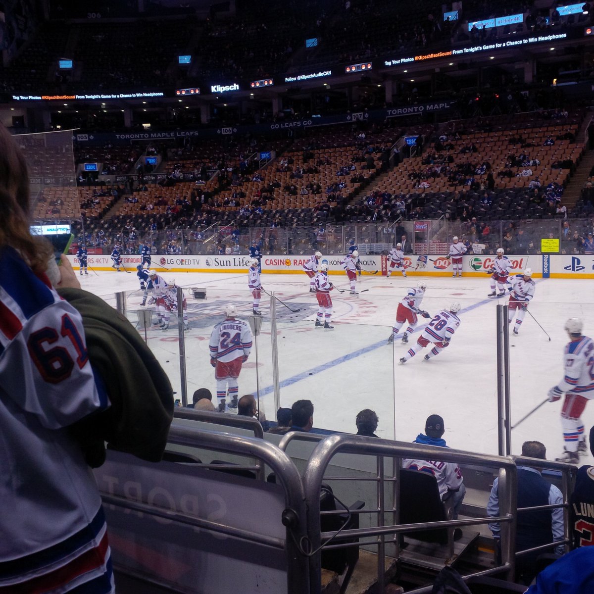 dutchmatrix1000's tweet photo. Go leafs? https://t.co/ORhBJHvkxr