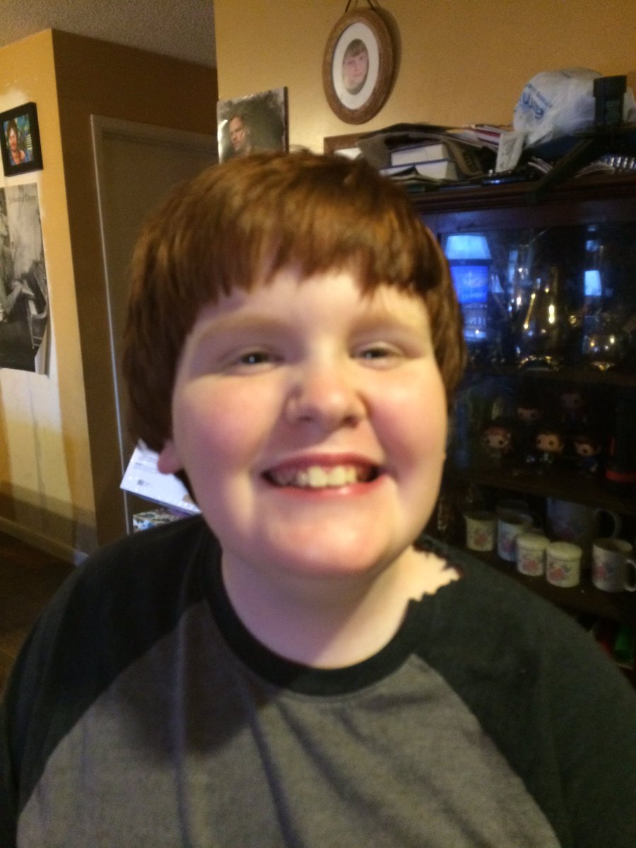 RoxxySoFoxxyBAB's tweet photo. @samanthajferris my son wanted to show you his new haircut! He πs Ellen, Jo & Ash! @ChadLindberg #TweetSamFerrisDay https://t.co/eQIJW9hoZi