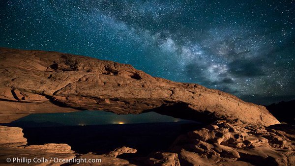 Space_News_Intl's tweet photo. Млечный путь через "Северное окно". Национальный парк Arches, Юта, #США. Автор: Phillip Colla
#космос #space #USA https://t.co/AGW0kCIVPJ