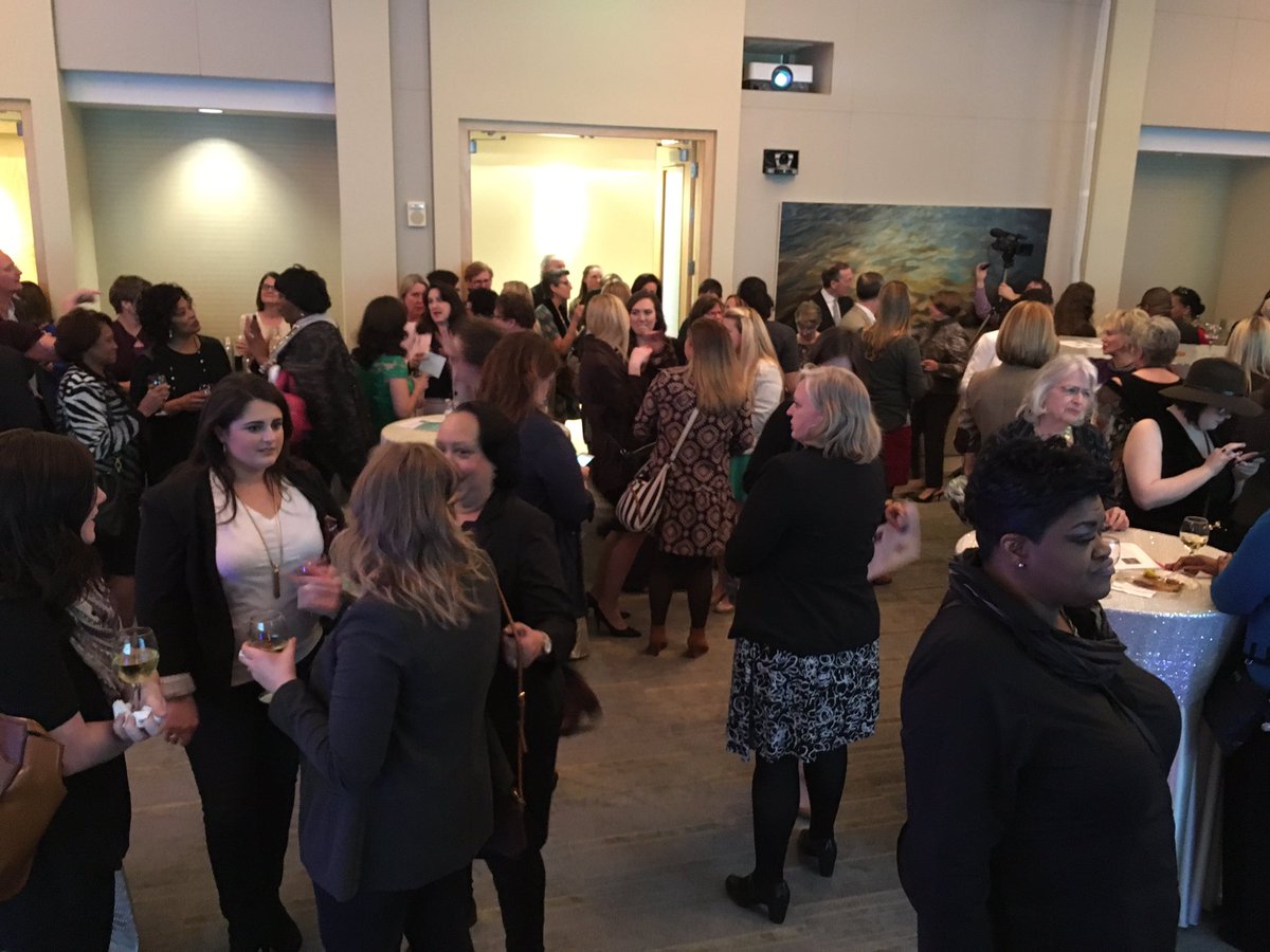 CSpire's tweet image. We&apos;re having a blast at the @womensfundms SMART Party! #smartms