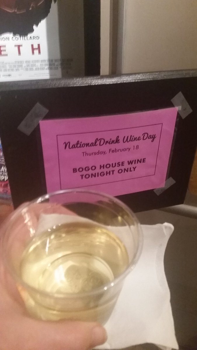snakeladyiei's tweet photo. @HippTheatre Yes we are ready for the show! #drinkwineday #hippwomeninjeopardy #alwayshipp https://t.co/tOP45vpCJR