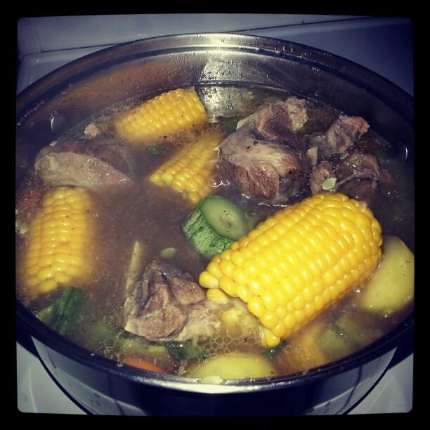 gvcostarica's tweet photo. The perfect dinner for this cold windy nights in #CostaRica!
by #javithefrog https://t.co/1VH8ftlRCG