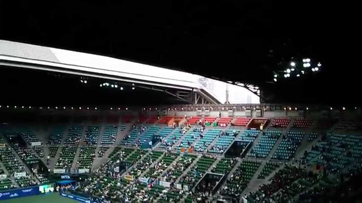 Cs Ent 明日の夜は雨だけど 有明コロシアムは屋根が閉まると分かり一安心 ビク様 安心してご来日くださいまし O T Co Ltmfst8fbv