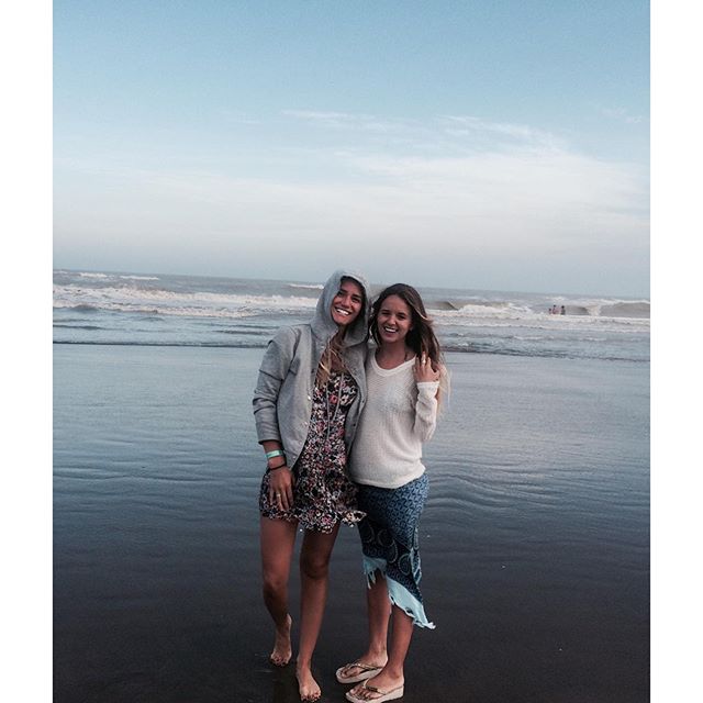 nativivasdl's tweet photo. Siempre juntas https://t.co/pkDQjUDfR6