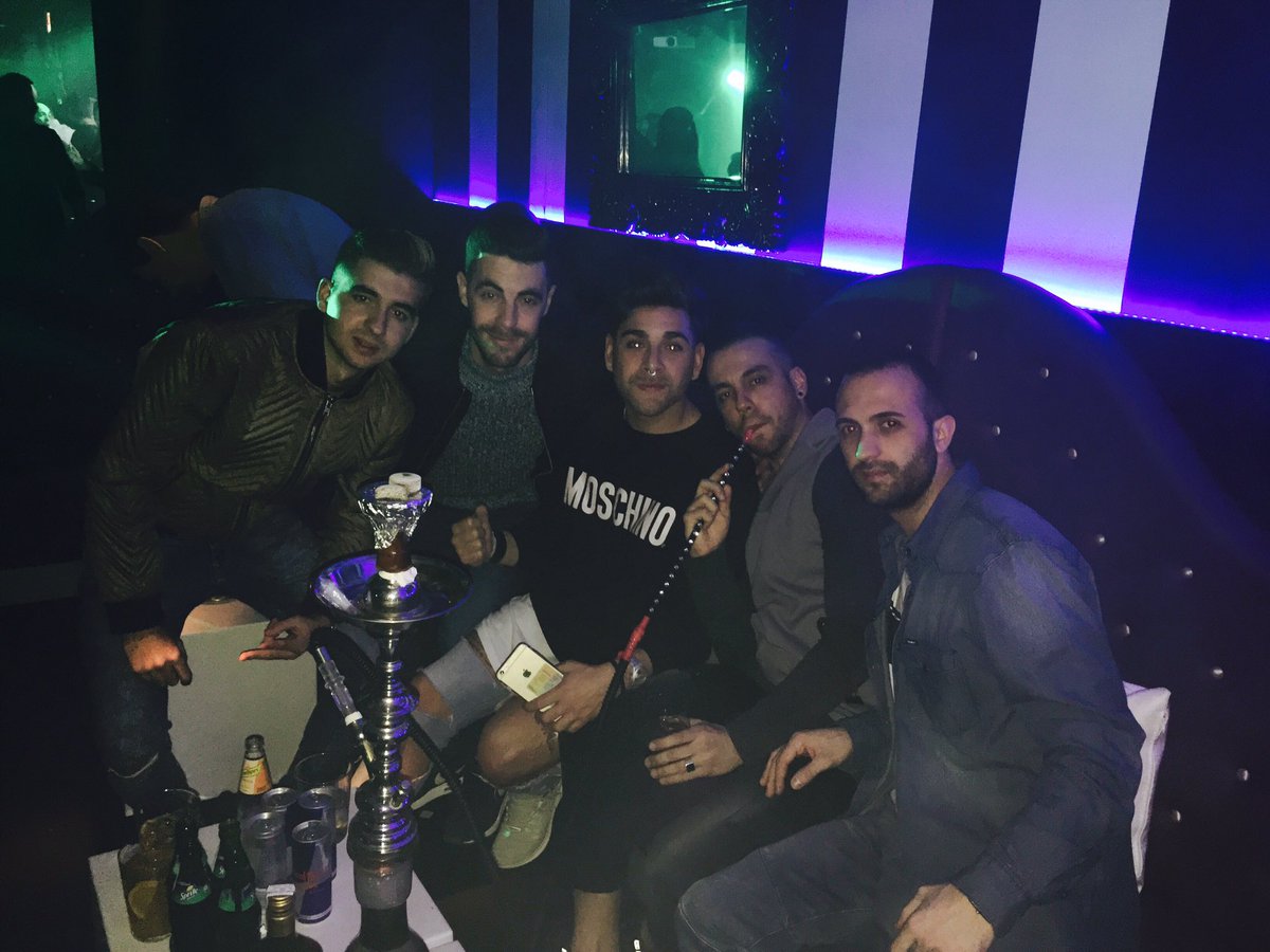 DjMiniMiniSpain's tweet photo. Bieeen de #BRÖWNIE "KohTao" @RubyRubson @ismaismael8 @adriansn_  YEEEAAAHH!! #Jueves #MadridNight https://t.co/u8YqmtrjNs
