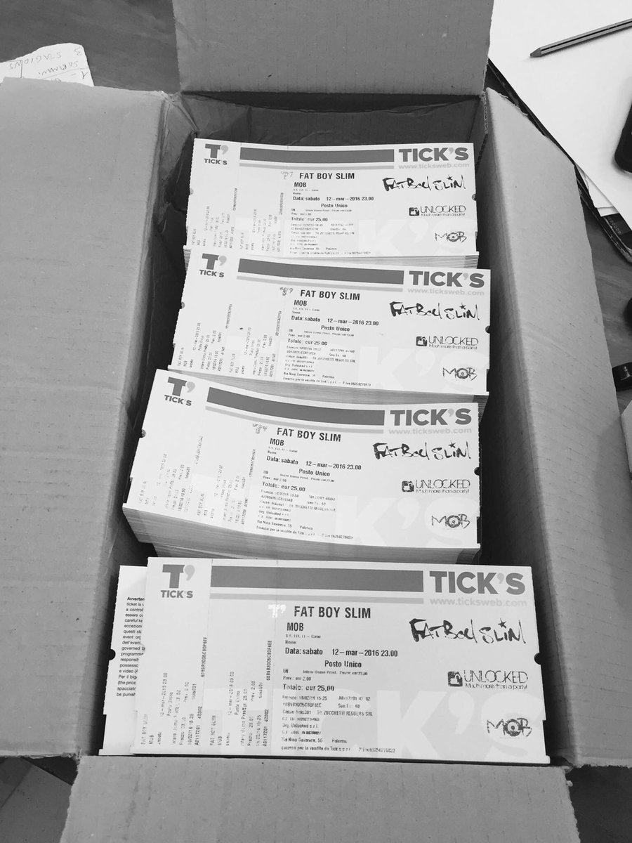 Unlocked_Party's tweet photo. Quickly SOLD OUT ! @FatboySlim recordman ! https://t.co/vgZXxv3xxB