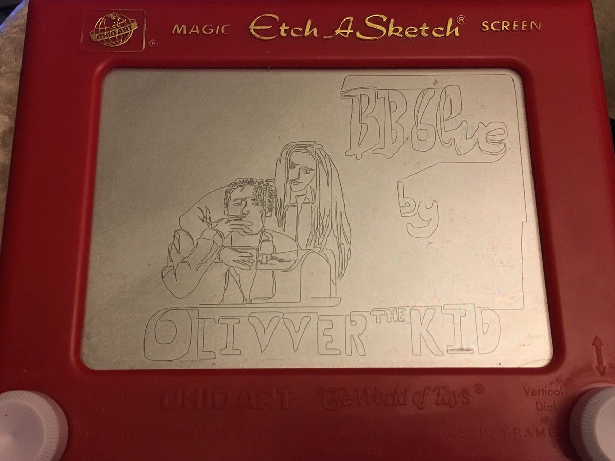 badetchasketch's tweet image. I love the video for BBblue by @_olivver