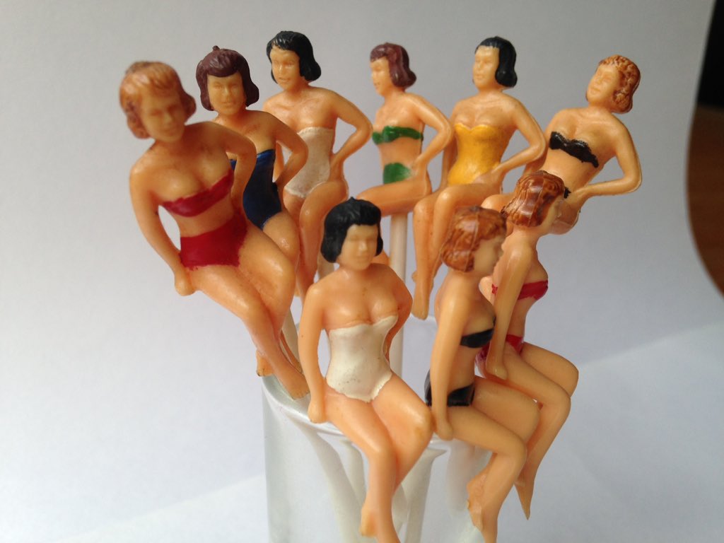 Championwonder's tweet photo. Day 50 #dailycocktailstick we're not even halfway yet! Here's some bathing beauties https://t.co/Ho64kwKwuD
