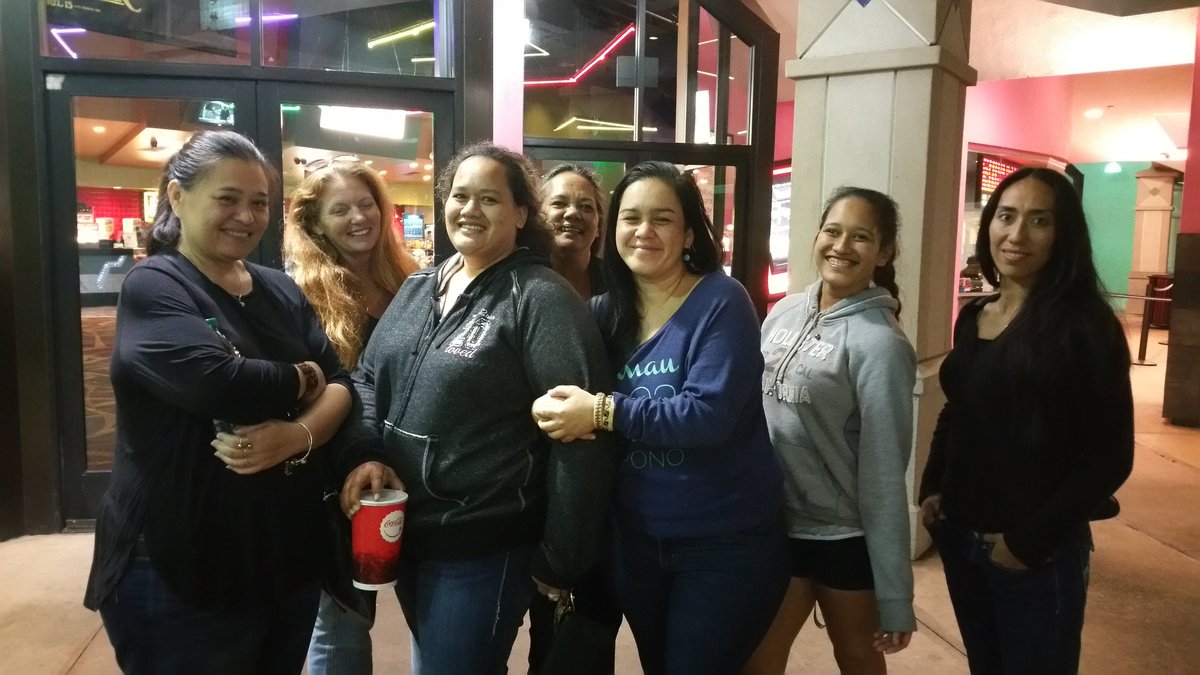 Leisickels's tweet photo. Movie nightwith these beauties! #WOFMovie #GNO @womenoffaith @sassyrena87 @daverryk https://t.co/NW37jaNvT4