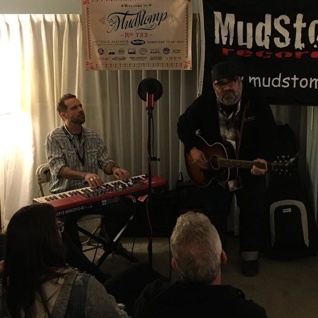 Lexi_B_Tyler's tweet photo. @mudstomp_records : https://t.co/dvRbWj4lx6 | The Hardship Letters! #folkalliance #folk #fai2016 #folkmusic #mudst… https://t.co/lvlTpp04oA