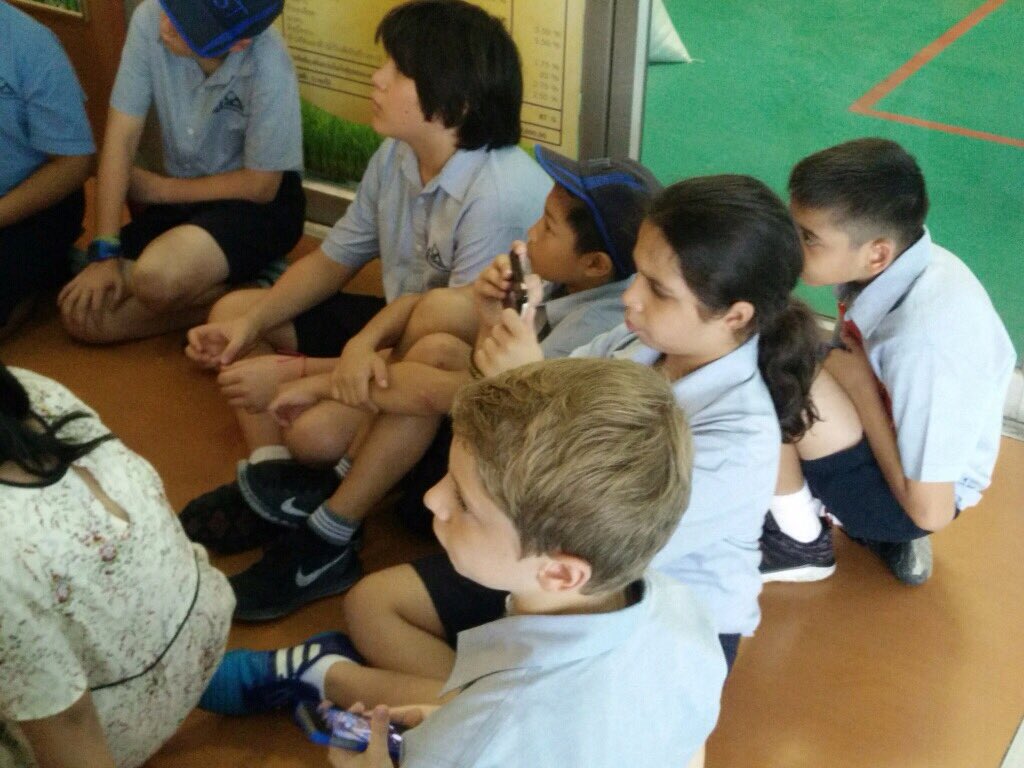 Y6NIST's tweet photo. @Y6NIST#6GDNISTIES #SN6GD An awesome day at the Kings farm Chitralada. #AWESOME https://t.co/IBKQ2WUuhb