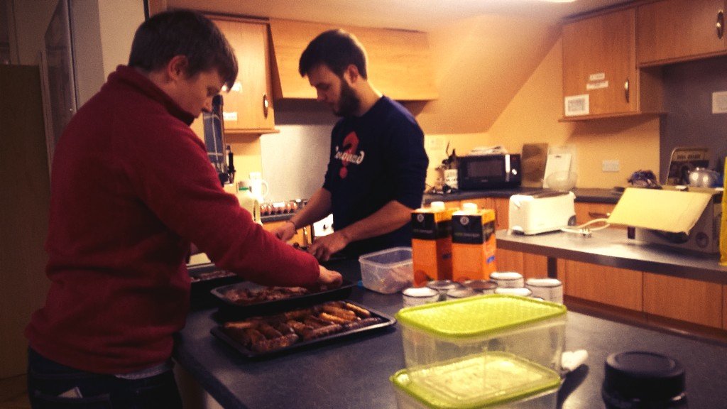 BangorCU's tweet photo. A full English for breakfast of our final #PrayerBreakfast on the last day of #Convinced2016 https://t.co/ML05H8qU3P