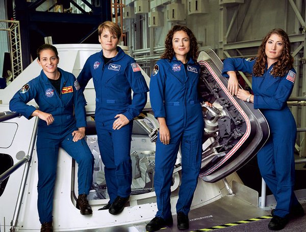 Makerspaces_com's tweet image. These 4 women astronauts knew the value of a #STEM education early. We need more like them glamour.com/inspired/2016/…