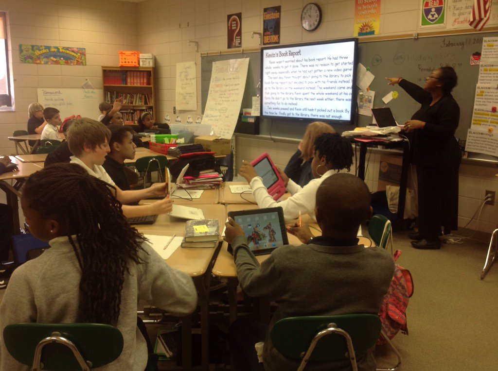 MMSCounselors's tweet photo. Mrs. Shelton's sixth grade students are learning and preparing for the GMAS. #LCSSDLD16 @PrincipalFraz https://t.co/hUUNQMVsX5