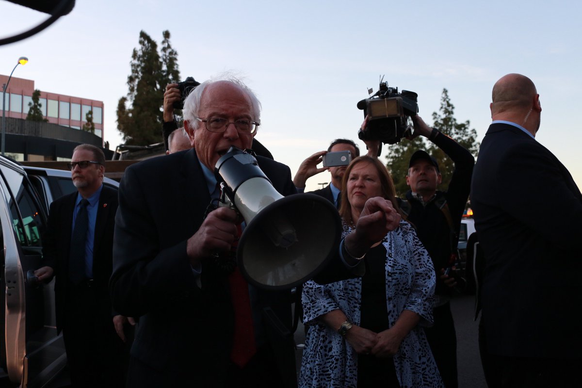 BernieSanders's tweet image. I am proud to stand with Culinary 226 in their fight for a better union health care contract!