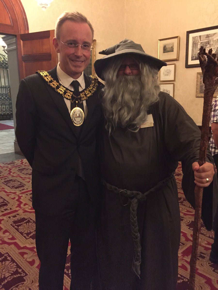 ThebartonSC's tweet photo. Thank you to The Right Honourable The Lord Mayor of Adelaide @MartinHaese for last night's AVCon friends reception. https://t.co/nblwfUHsqp