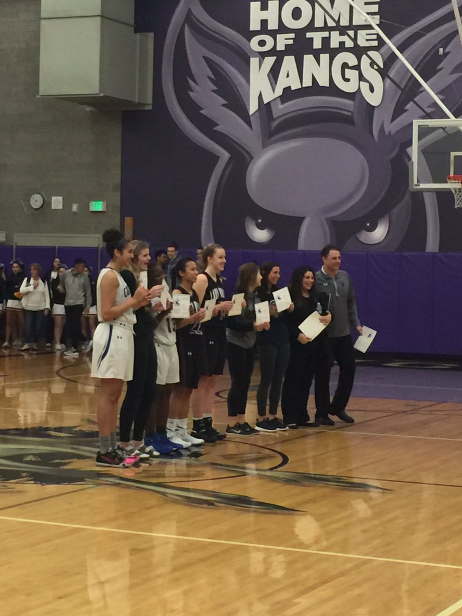GoLadyWolves's tweet photo. Congrats to @coach_goldie on co-coach of the year for @KingCo4ASports well done coach! #fcc https://t.co/UhrMaTqn8a