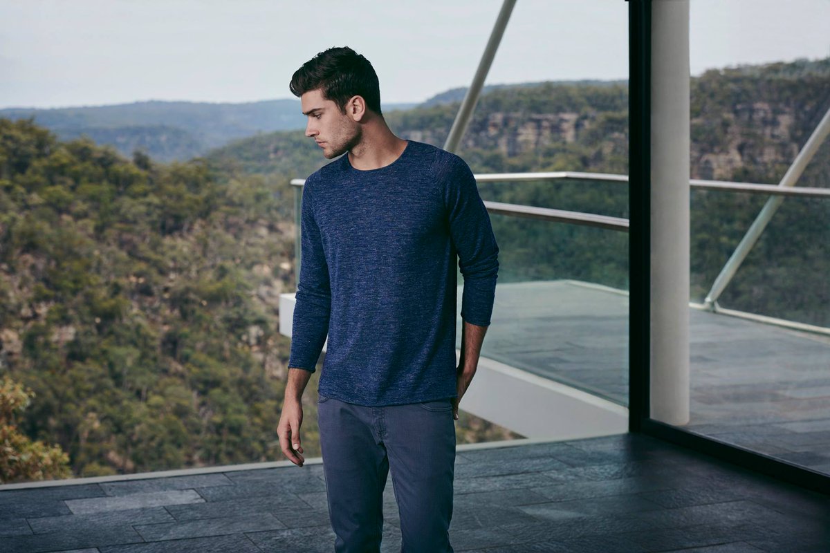 AW/ 16 | #Premium #tees, #quality #shirts + impeccably tailored #suiting.

Shop men's > goo.gl/rbPMqr