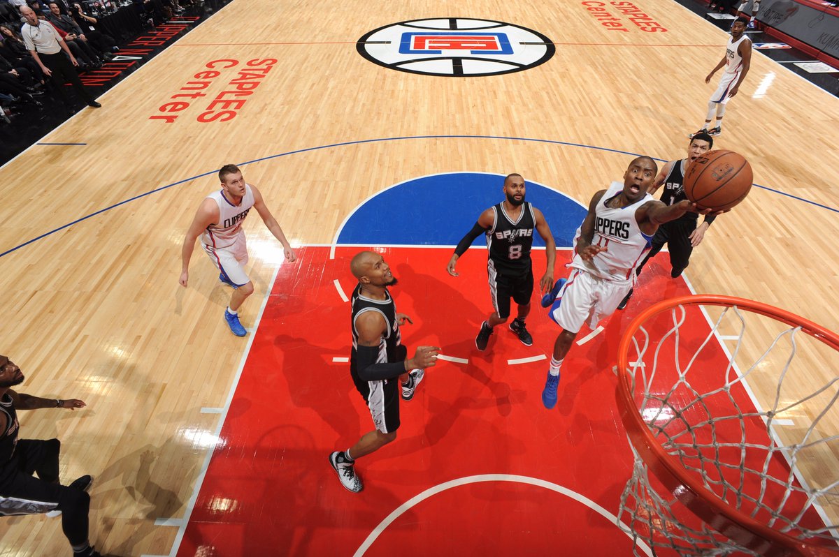 NBA's tweet image. We&apos;ve reached the mid-way point, @LAClippers lead @Spurs 42-34. @JCrossover leads all scorers w/ 9. #SASatLAC on TNT