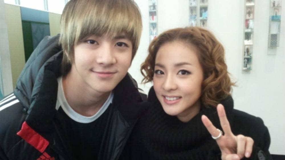 What favor did Thunder have for his sister Dara? allkpop.com/article/2016/0…