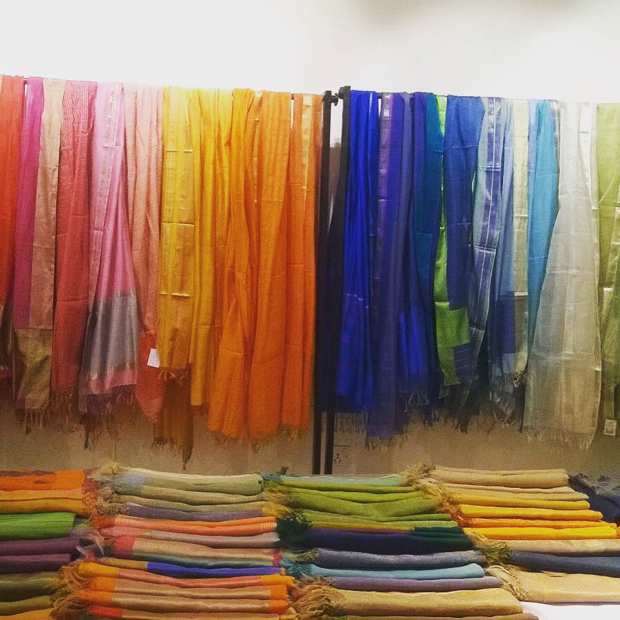 rehwa_society's tweet photo. Still on. #rehwa #exhibition #summerrhapsody #delhi #copernicusmarg #kendraartgallery https://t.co/z1Edi3F7DO