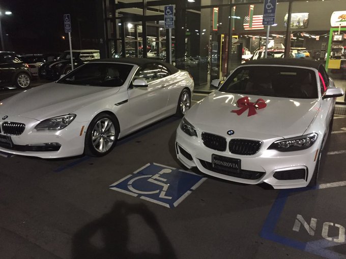 Our new babies!! Mine has the red bow. https://t.co/jfIOFhnGWi<a href="/tag/yummy"class="tags"><span>#yummy</span></a><a href="/tag/swallowingallthetime"class="tags"><span>#swallowingallthetime</span></a><a href="/tag/awarmslidedownm"class="tags"><span>#awarmslidedownm</span></a>