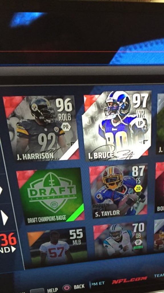 packneckbrace's tweet photo. SIGNATURE GIVEAWAY!
Harrison ends at 75 Retweets!
Bruce ends at 125 Retweets!
Retweet and follow to enter! 
Ps4! https://t.co/ViFhNHMzeA