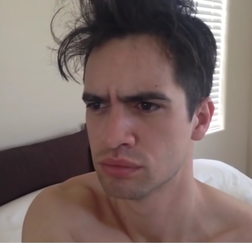 Oqueenhell's tweet image. Мое типичное утро